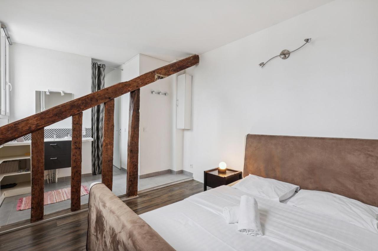 Au Coeur Du Triangle D'or De Appartement